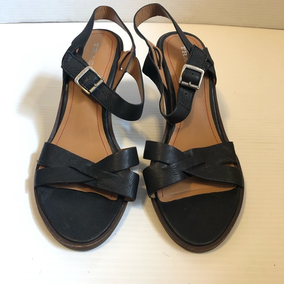 Trask Summer Black Washed Calfskin Cone Heels - Picture 3 of 12